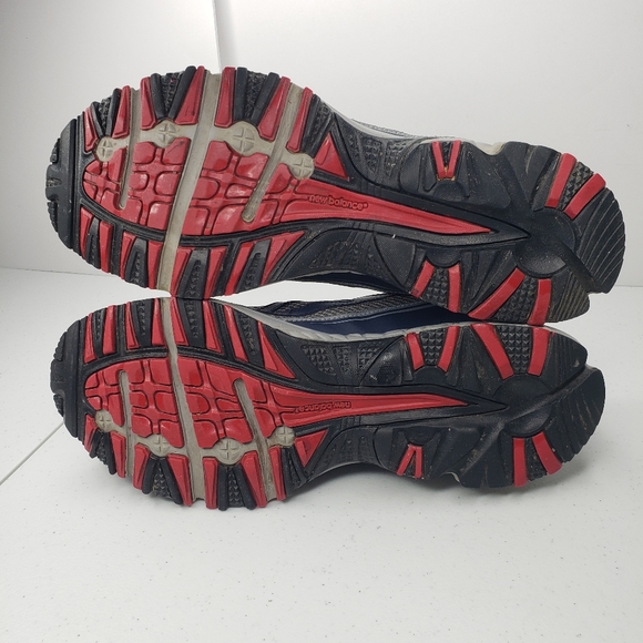 New Balance All Terrain Men's Running Hiking Shoes Size 12 - Picture 8 of 12